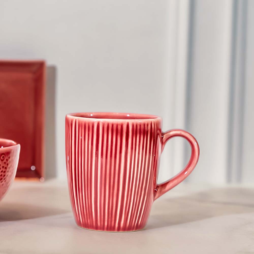 Scarlet Line Mug (Set of 2)